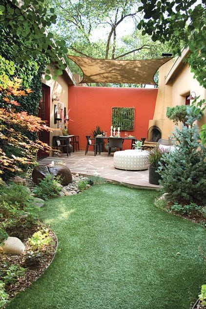44 Landscape Ideas For Small Backyards (With Pictures) 2 Beautiful small backyard landscape designs can be hard to achieve, as a small yard requires good space management. Gardening, decor and much more on betterthathome.com