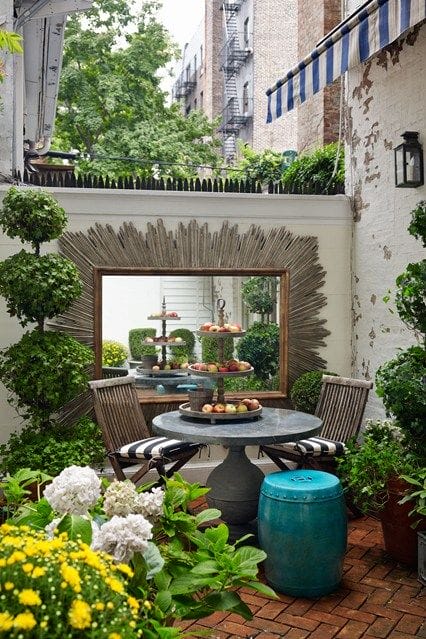 Beautiful small backyard landscape designs can be hard to achieve, as a small yard requires good space management. Gardening, decor and much more on betterthathome.com