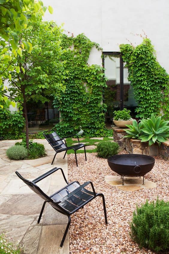 Beautiful small backyard landscape designs can be hard to achieve, as a small yard requires good space management. Gardening, decor and much more on betterthathome.com