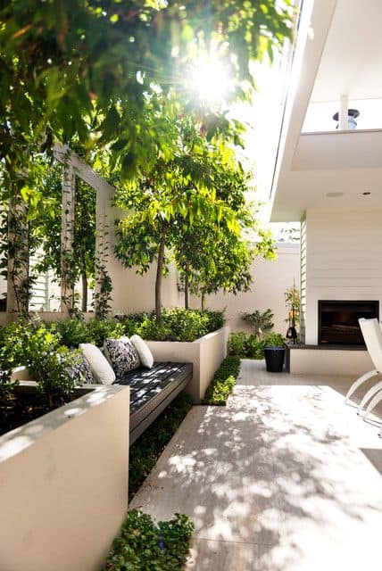 Beautiful small backyard landscape designs can be hard to achieve, as a small yard requires good space management. Gardening, decor and much more on betterthathome.com