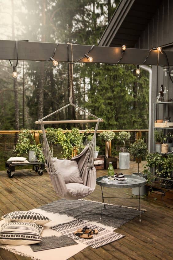 Beautiful small backyard landscape designs can be hard to achieve, as a small yard requires good space management. Gardening, decor and much more on betterthathome.com
