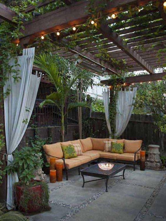 Beautiful small backyard landscape designs can be hard to achieve, as a small yard requires good space management. Gardening, decor and much more on betterthathome.com