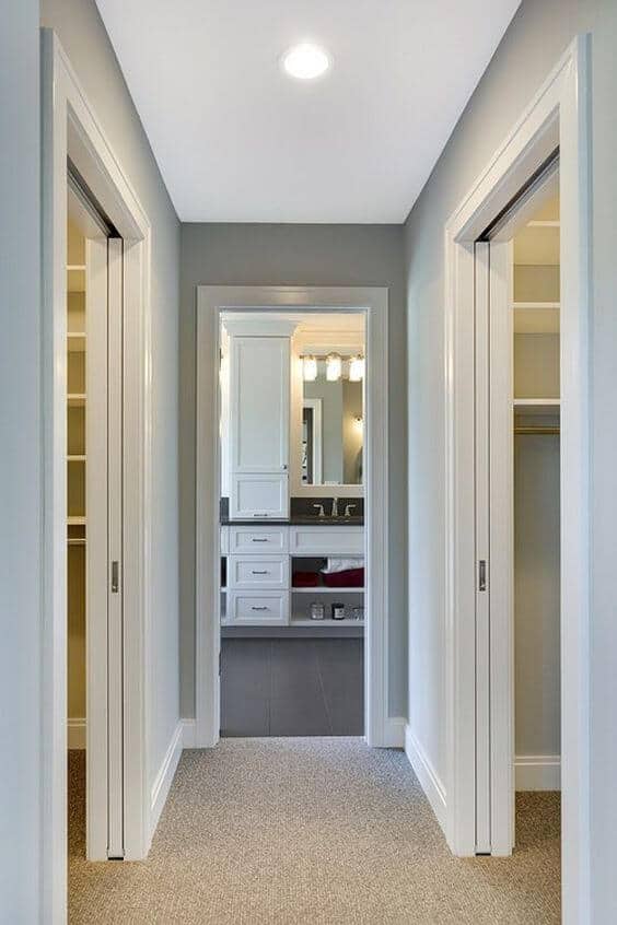 We made sure we picked different kinds of bathrooms with walk in closets for you to take a look and find inspiration to plan your very own. Check more at betterthathome.com